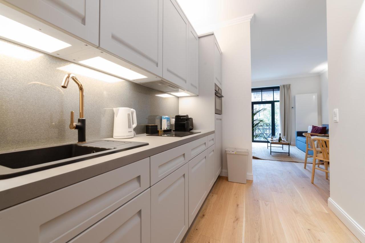 Sweet Inn Apartments - Chatelain Брюксел Екстериор снимка