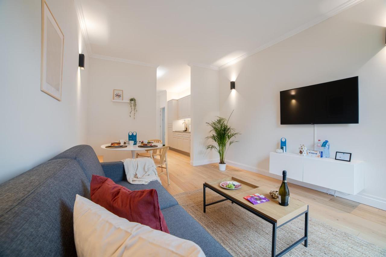 Sweet Inn Apartments - Chatelain Брюксел Екстериор снимка