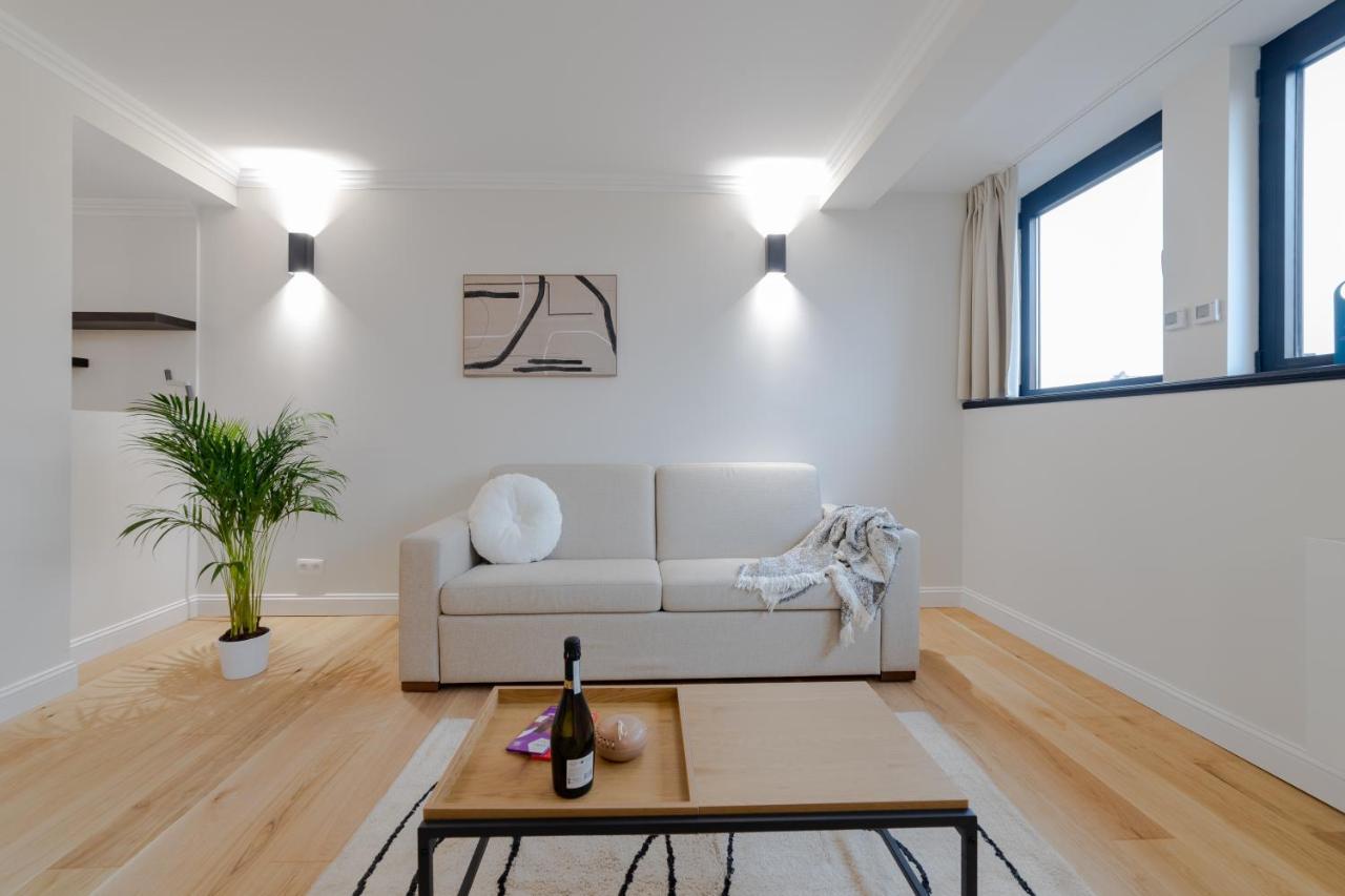 Sweet Inn Apartments - Chatelain Брюксел Екстериор снимка