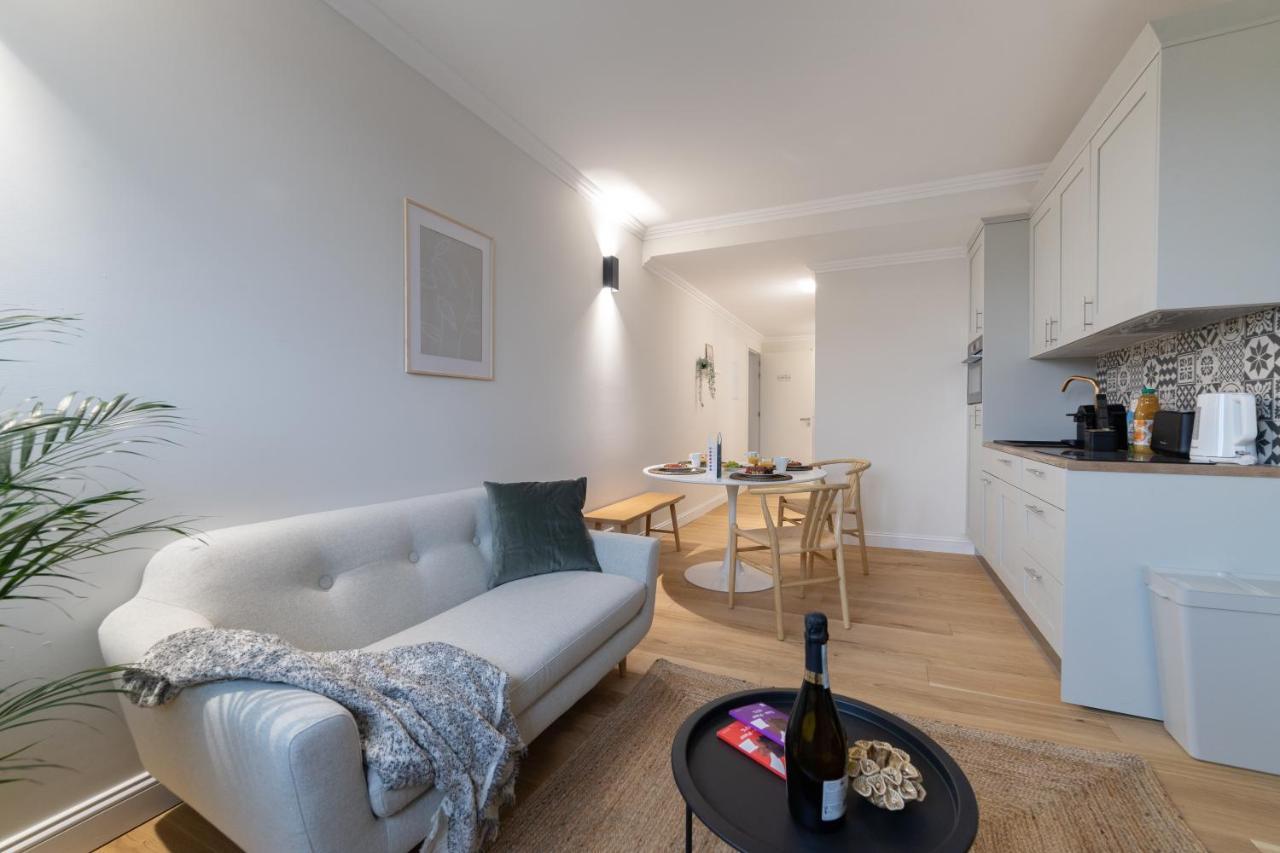 Sweet Inn Apartments - Chatelain Брюксел Екстериор снимка